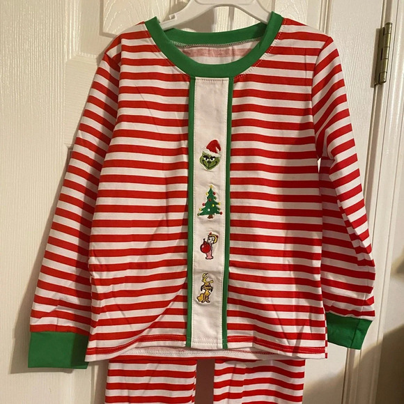 New Grinch Pajama Set - Picture 1 of 7